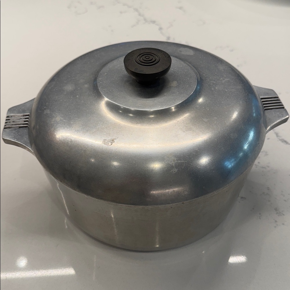 Vintage Magnalite Classic 4248 Round Dutch Oven 5qt Stock Pot + Lid made in USA
